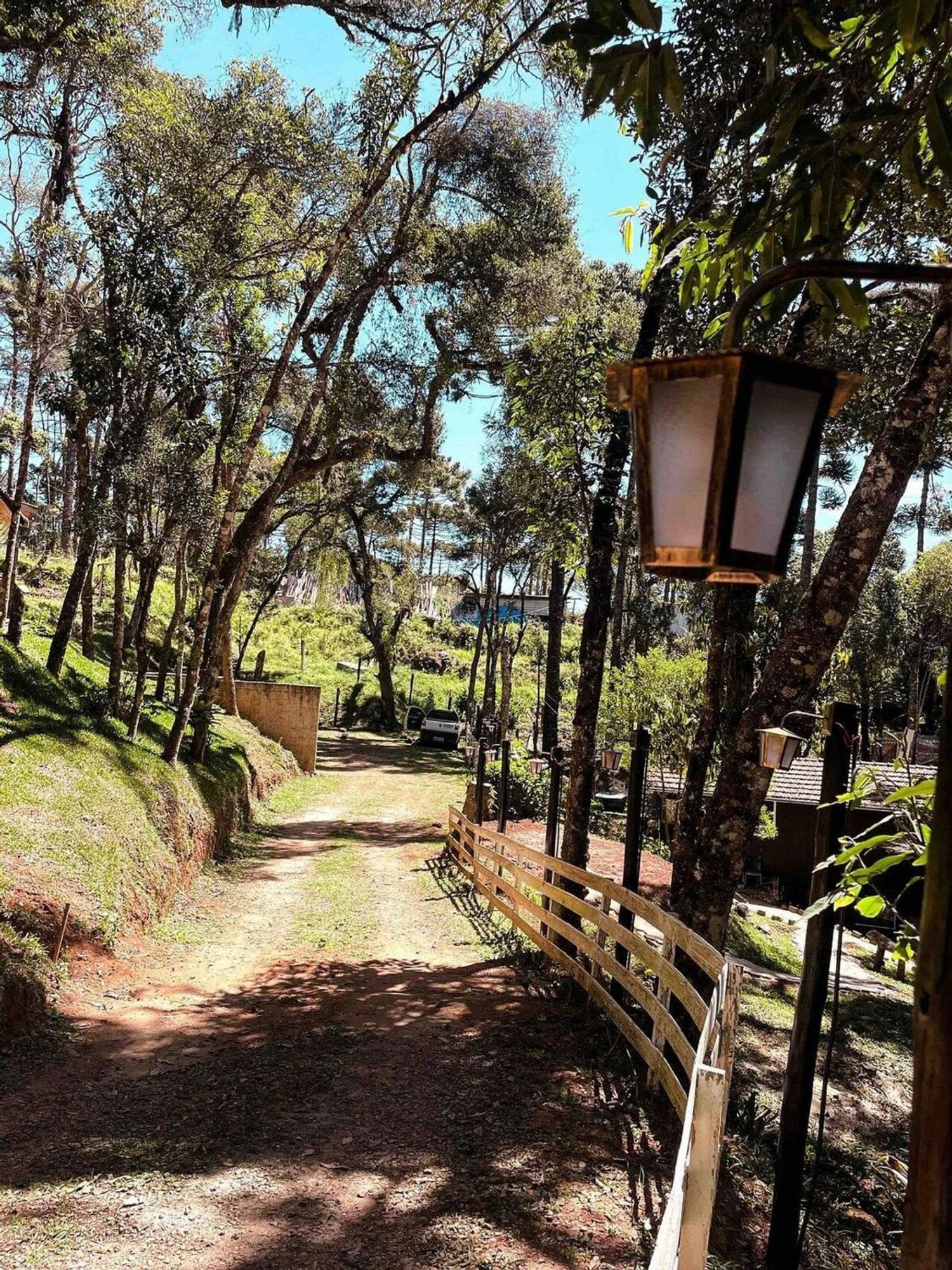 La Catedral - Hospedagem Campos do Jordão מראה חיצוני תמונה